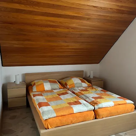 Hartmann Apartment *